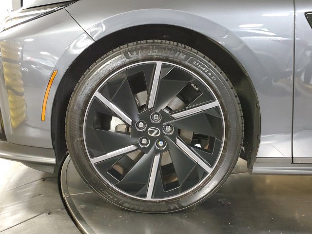 Used 2026 Lexus ES 500e w/ Convenience Package AWD/4WD image 38