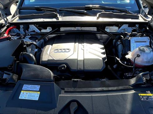 Used 2023 Audi Q5 Prestige image 34