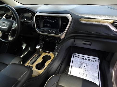 Used 2017 GMC Acadia Denali w/ Technology Package AWD/4WD image 35