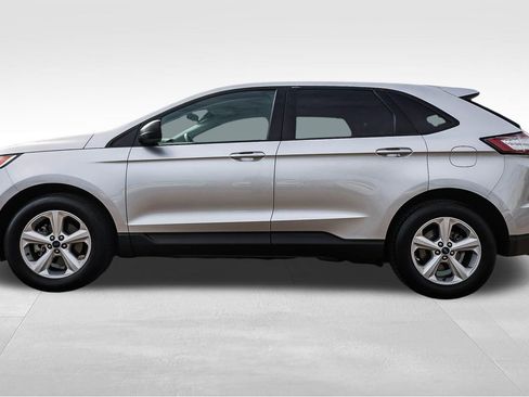 Used 2015 Ford Edge SE image 8