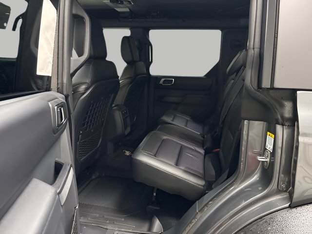 Used 2025 Ford Bronco Badlands w/ Sasquatch Package AWD/4WD image 27