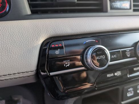 New 2025 Honda Pilot Touring image 26