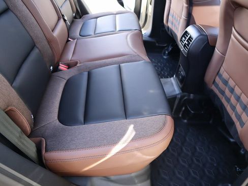 New 2025 Ford Bronco Sport Outer Banks w/ Sasquatch Outer Banks Package image 16