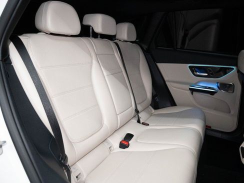 New 2027 Mercedes-Benz GLC 300 image 14