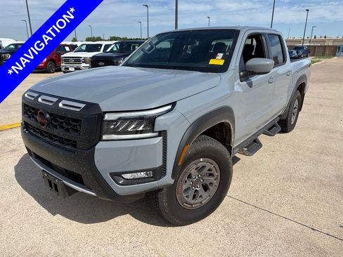Used 2026 Nissan Frontier PRO-4X w/ Tow Package AWD/4WD image 1