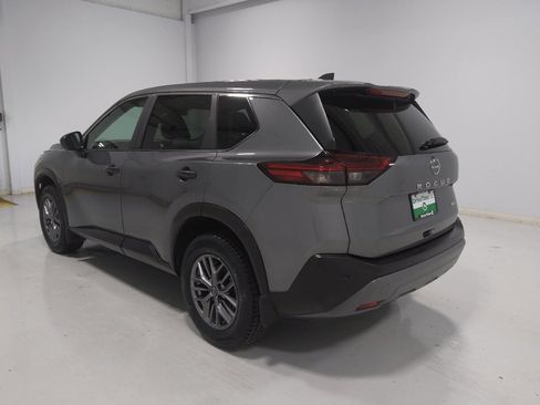 Used 2023 Nissan Rogue S AWD/4WD image 5