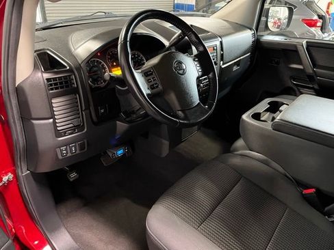 Used 2009 Nissan Titan SE w/ SE Drivers Convenience Pkg RWD image 19