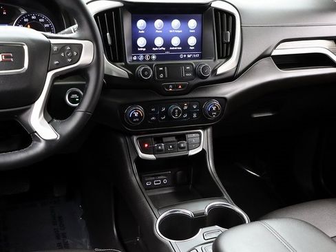 Certified 2024 GMC Terrain SLT w/ Tech Package image 16