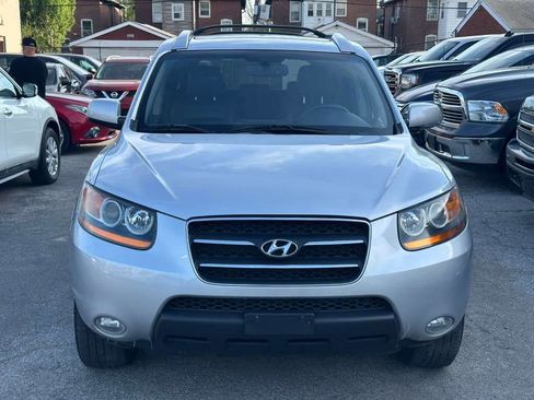 Used 2009 Hyundai Santa Fe SE image 2