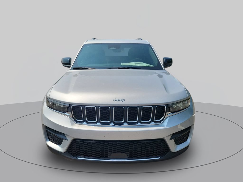 New 2026 Jeep Grand Cherokee Laredo X RWD image 8