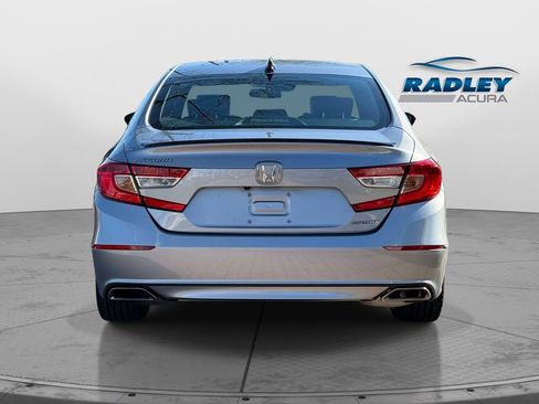 Used 2022 Honda Accord Sport image 5
