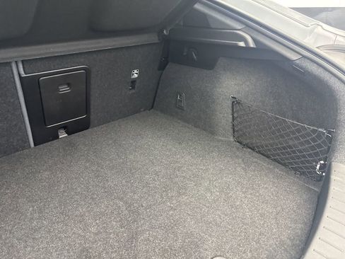 Used 2022 Polestar Polestar 2 image 35