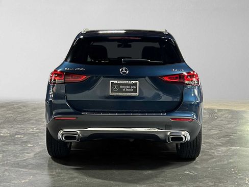 Used 2023 Mercedes-Benz GLA 250 4MATIC image 4