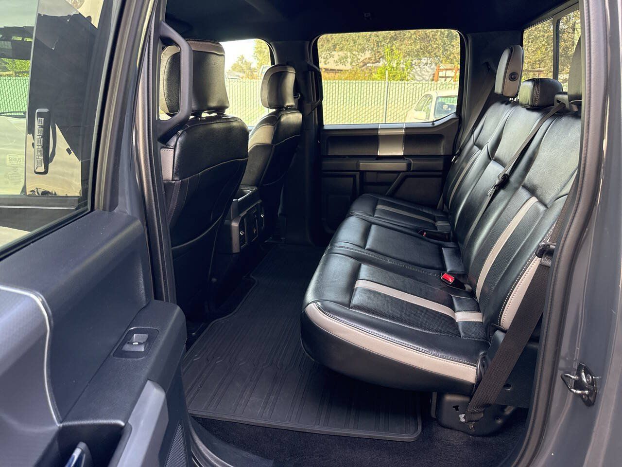 Used 2016 Ford F150 XLT w/ Equipment Group 302A Luxury AWD/4WD image 19