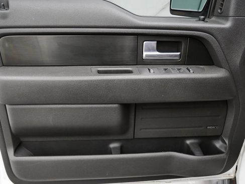 Used 2014 Ford F150 FX4 w/ Equipment Group 402A Luxury image 13