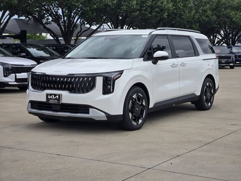 New 2026 Kia Carnival EX FWD image 2