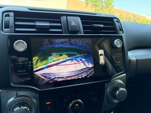 Used 2016 Toyota 4Runner SR5 AWD/4WD image 27