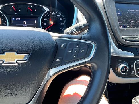 Used 2020 Chevrolet Equinox LT AWD/4WD image 23