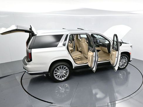 Certified 2024 Cadillac Escalade Premium Luxury w/ LPO, Floor Liner Package image 49