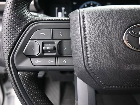 New 2026 Toyota Tacoma SR5 image 28