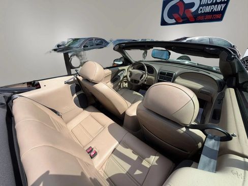 Used 2004 Ford Mustang Premium RWD image 26