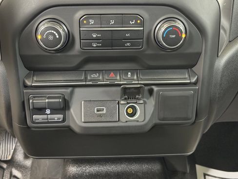 Used 2020 Chevrolet Silverado 2500 W/T w/ WT Fleet Convenience Package image 29