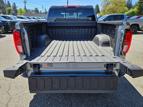 New 2026 GMC Sierra 1500 Elevation AWD/4WD image 13