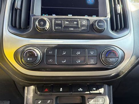 Used 2018 GMC Canyon SLT w/ Trailering Package image 39