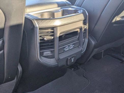Used 2024 RAM 1500 Laramie image 19