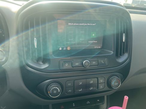 Used 2020 GMC Canyon 2WD Crew Cab w/ Convenience Package image 23