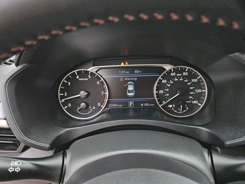 Used 2025 Nissan Altima 2.5 SR AWD/4WD image 19