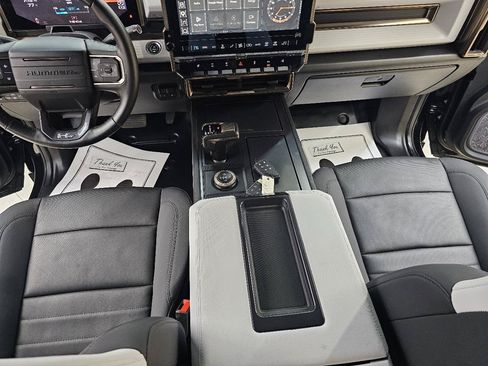 Used 2024 GMC Hummer EV 3X w/ Battery Pack, 24 Module Pack AWD/4WD image 29