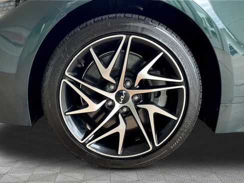 Used 2023 Kia Stinger GT-Line w/ Sun & Sound Package AWD/4WD image 31