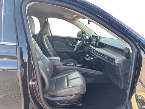 Certified 2023 Lincoln Corsair Reserve FWD image 22