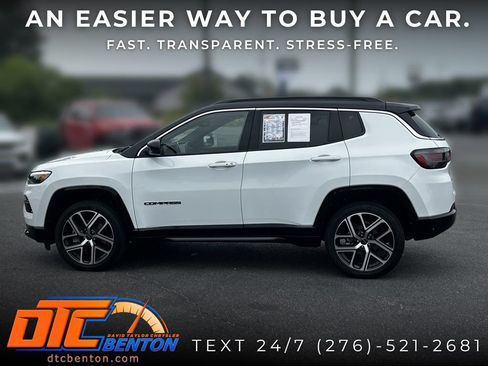 Used 2025 Jeep Compass Limited w/ Elite Group AWD/4WD image 8