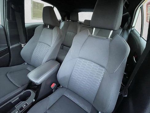 Used 2024 Toyota Corolla SE image 17
