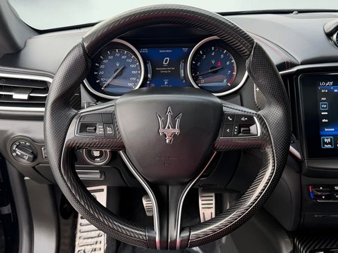 Used 2019 Maserati Ghibli S GranSport Q4 AWD/4WD image 34