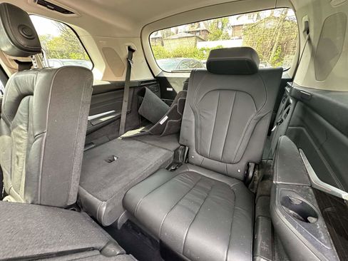 Used 2019 BMW X7 xDrive40i w/ Premium Package AWD/4WD image 22