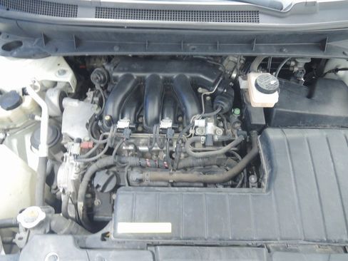 Used 2014 Nissan Murano S image 39