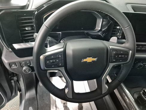 New 2026 Chevrolet Silverado 1500 LTZ w/ Z71 Off-Road Package image 19