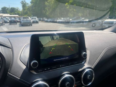 Used 2025 Nissan Sentra SV image 20