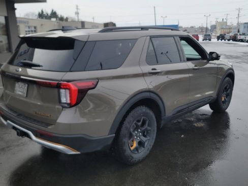 New 2026 Ford Explorer Tremor w/ Tremor Ultimate Package image 9