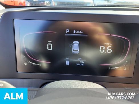 Used 2024 Kia Sportage LX image 27