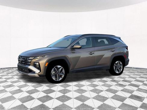 New 2026 Hyundai Tucson SEL image 2