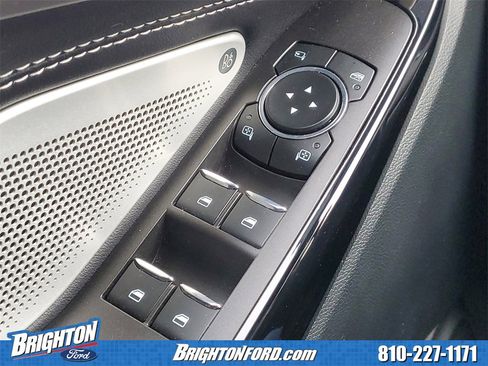 Used 2024 Ford Explorer ST w/ Equipment Group 401A image 17