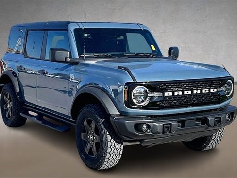 New 2025 Ford Bronco Big Bend w/ Black Diamond Package image 2