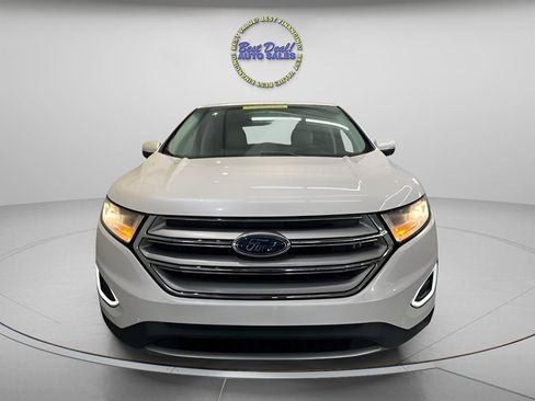 Used 2018 Ford Edge Titanium w/ Technology Package FWD image 8