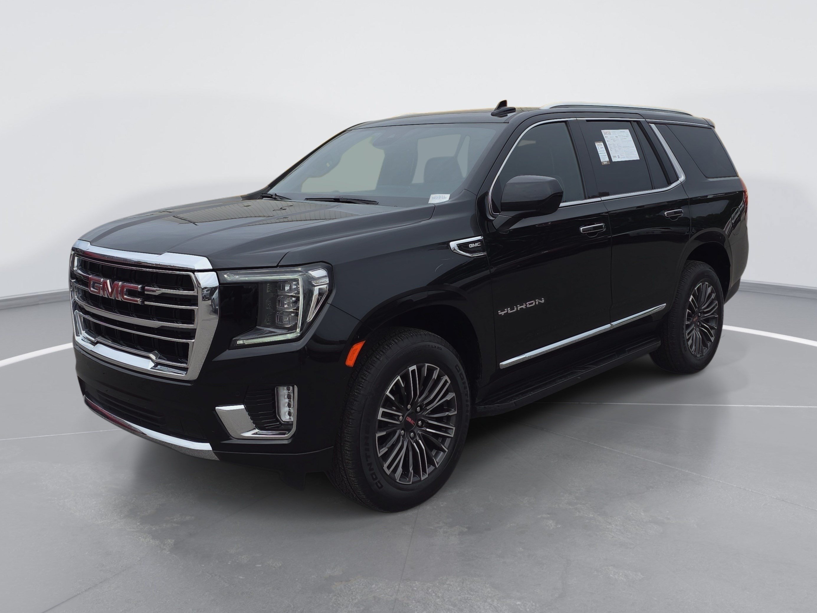 Used 2024 GMC Yukon SLT AWD/4WD image 7