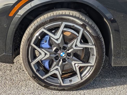 Used 2025 BMW X2 M35i w/ Premium Package image 12