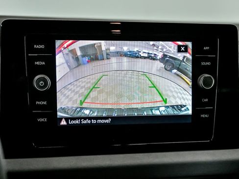 New 2026 Volkswagen Jetta SE image 14